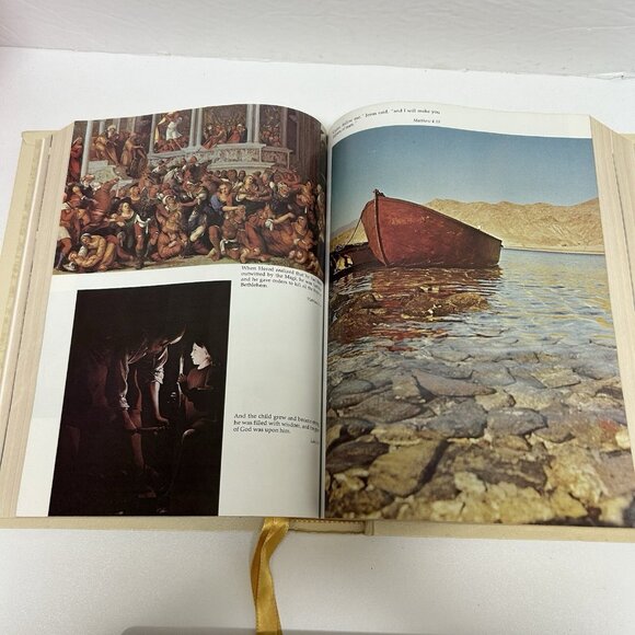 VTG Hardcover NIV New International Version Holy Bible Zondervan Illustrated pad - Picture 14 of 16